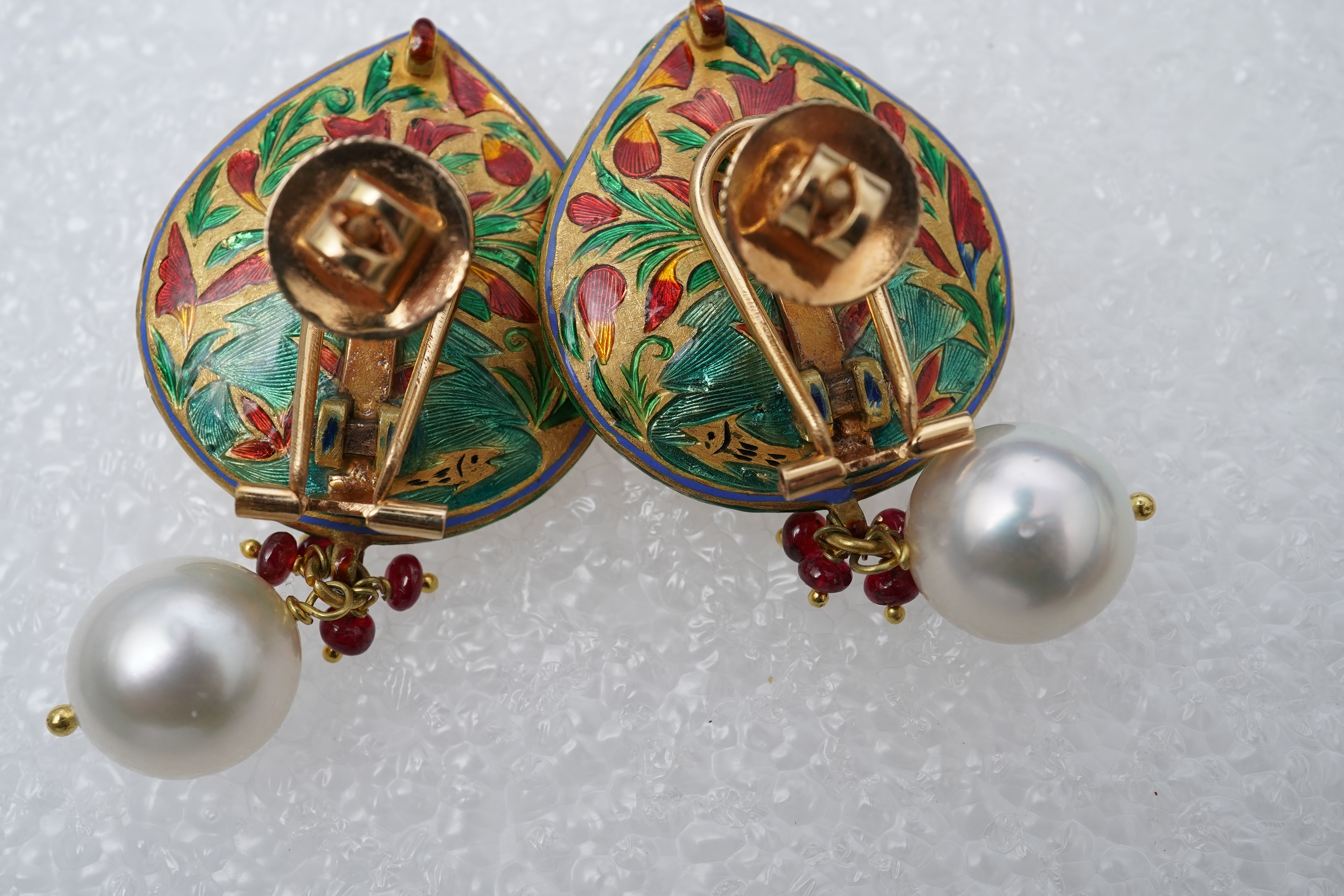 An emerald, ruby, enamel, cultured pearl and diamond demi-parure, India